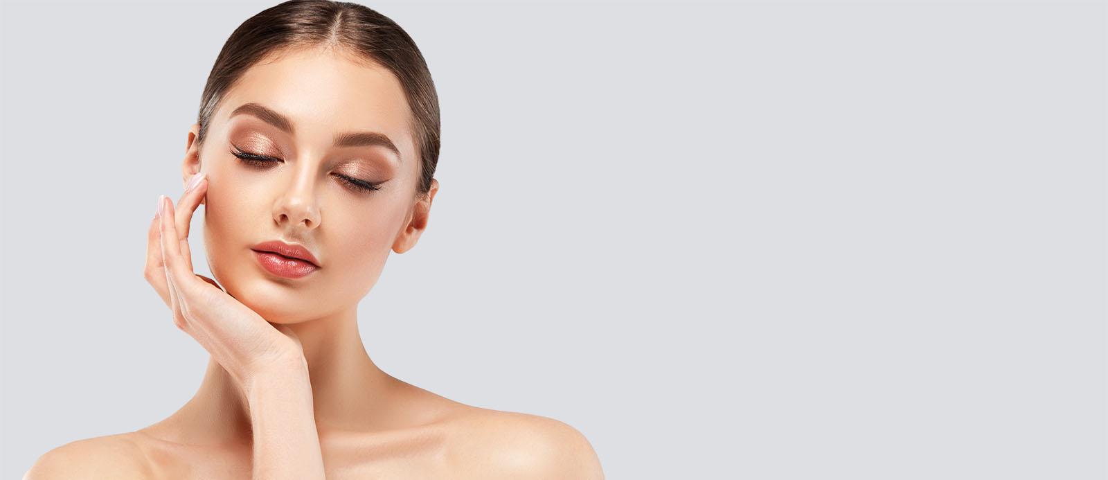 Signature Glow Facial at Derma Aesthetics Clinic Brentwood